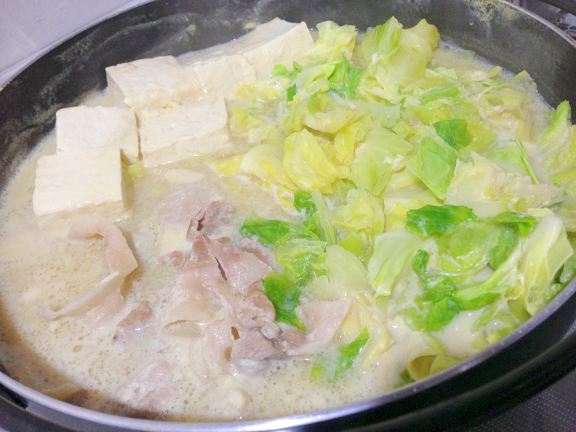 豆乳つゆで☆豚肉とキャベツの豆乳鍋 レシピ・作り方 by うーころちゃん|楽天レシピ